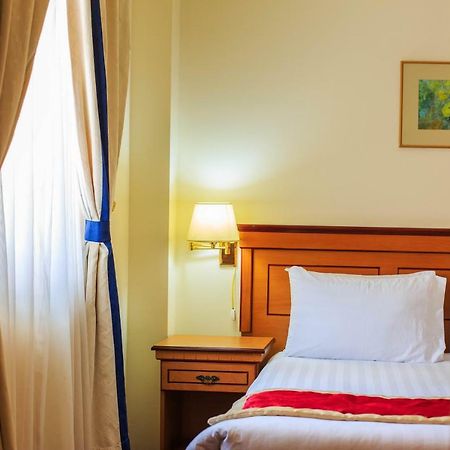 Gulf Pearl Hotel Манама Екстериор снимка