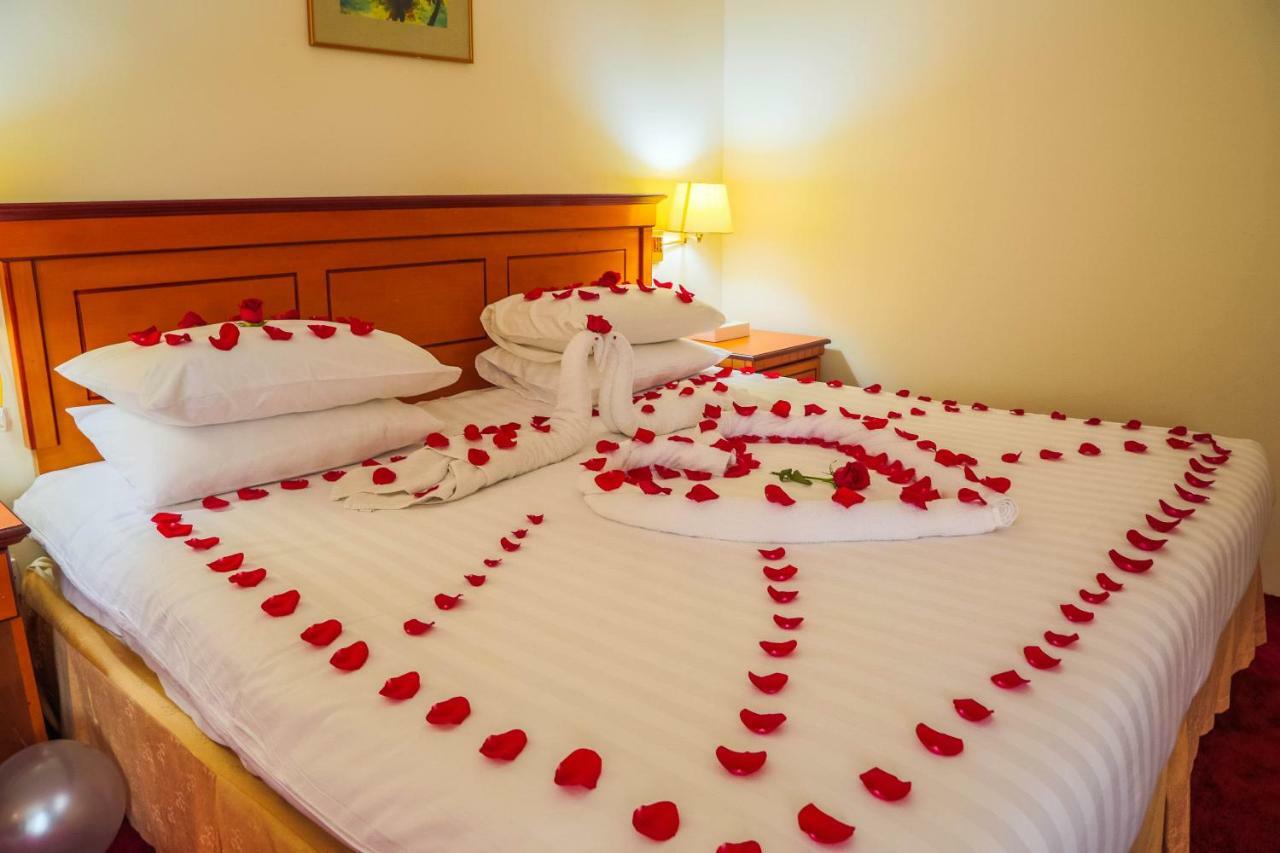 Gulf Pearl Hotel Манама Екстериор снимка